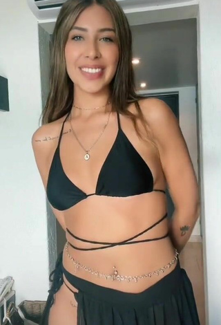 2. Alexia García Parece Caliente Con Bikini Negro