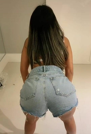 3. Sexy Sthefane Matos Enseña El Culo Mientras Hace Twerking