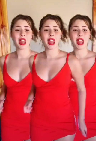 2. Sexy Mafe Bertero Con Vestido Rojo Y Tetas Saltarinas