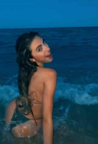 5. Atractiva Valeria Arguelles Con Seductores Bikini Turquesa En La Playa