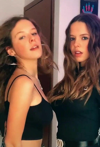 1. Sexy Greta & Alice Greali