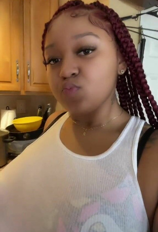 Saucy_.queeng (@saucy_.queeng) - Desnuda y Sexy Videos on TikTok