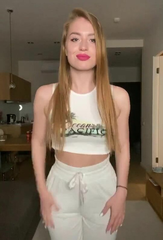 Polina Dubkova (@dubkovapo) - Desnuda y Sexy Videos on TikTok