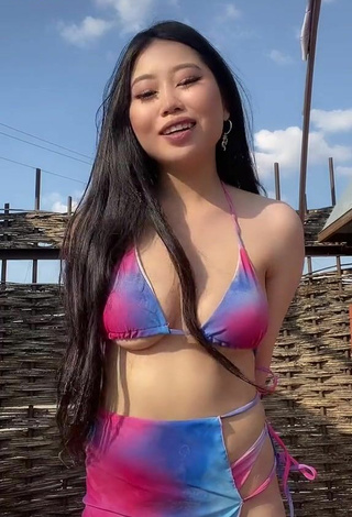 1. Bonita Ayushieva Erzhena Con Bikini