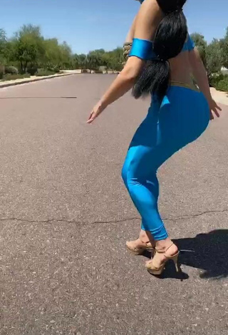 2. Sexy Jailyne Ojeda Ochoa Enseña Disfraces