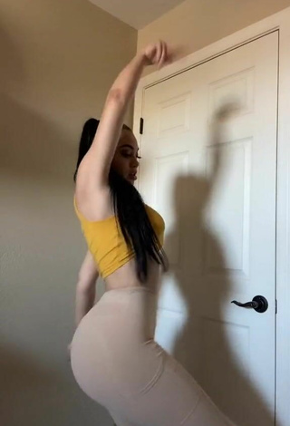 5. Más Caliente Jailyne Ojeda Ochoa Enseña El Culo