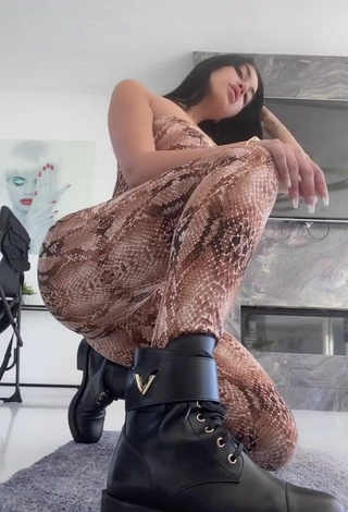 2. Bonita Jailyne Ojeda Ochoa Enseña El Culo