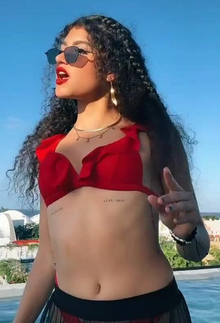 Caliente Sofia Mata con Sujetador de Bikini