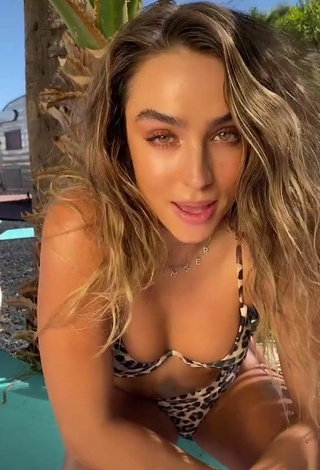 3. Sexy Sommer Ray Con Bikini Leopardo