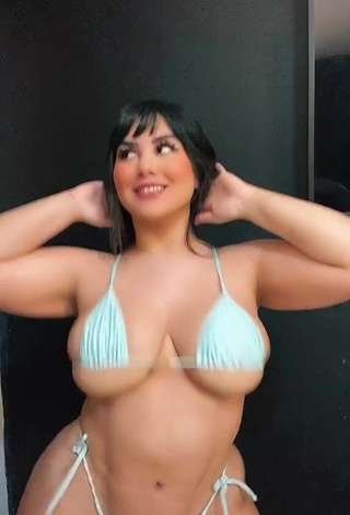 5. Magnífica Victoria Matosa Con Tentadores Mini Bikini Y Tetas Saltarinas