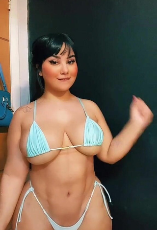 1. Victoria Matosa Con Seductores Mini Bikini Y Tetas Saltarinas