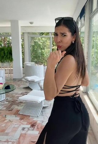 4. Guapísima Kimberly Loaiza Con Atractivos Sujetador De Bikini